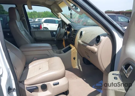 2004 Ford Expedition Eddie Bauer z USA, uszkodzony, nr VIN 1FMPU18L54LB20495